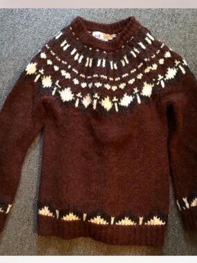 Nordic Ware Brown and Cream Fair Isle Women’s Sweater